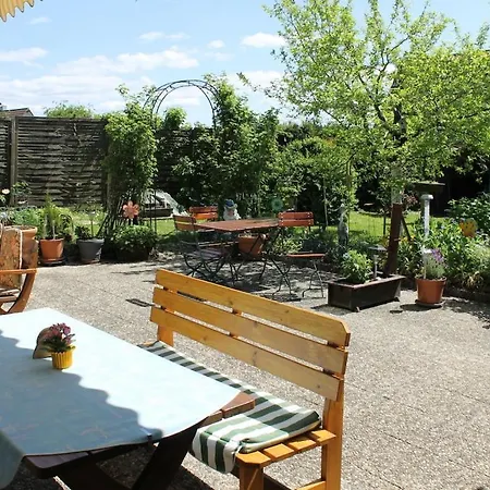 Bromberger Comfortable *